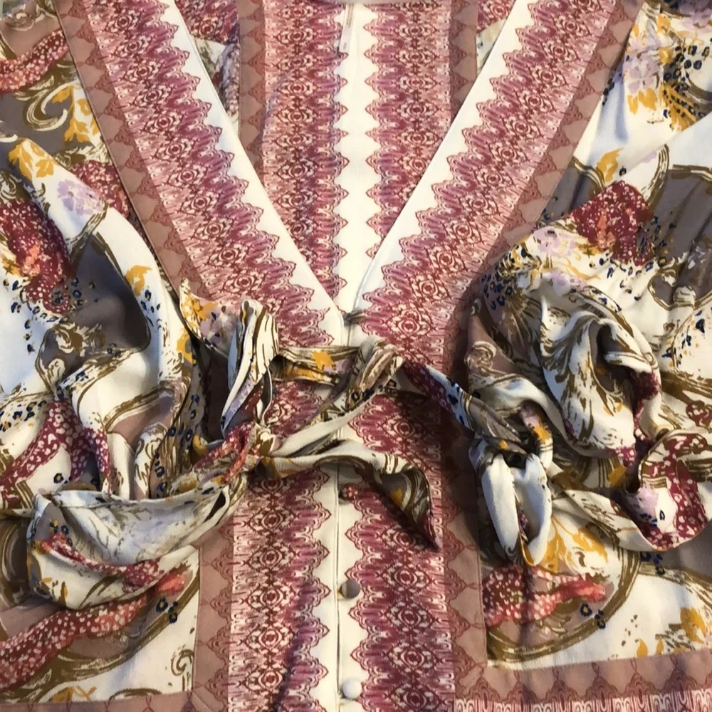 FREE PEOPLE Catch Me If You Can Blouse Top / Small